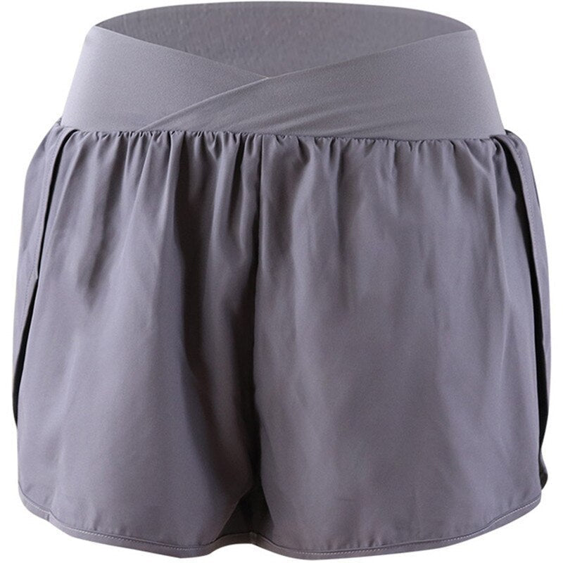 Michelle – Lockere Sommer-Gymshorts mit schnelltrocknendem Material