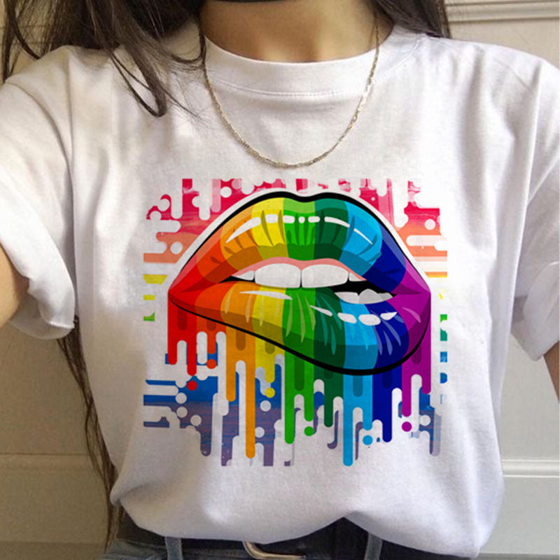 Phoebe – Regenbogen Damen T-Shirt mit kurzen Ärmeln